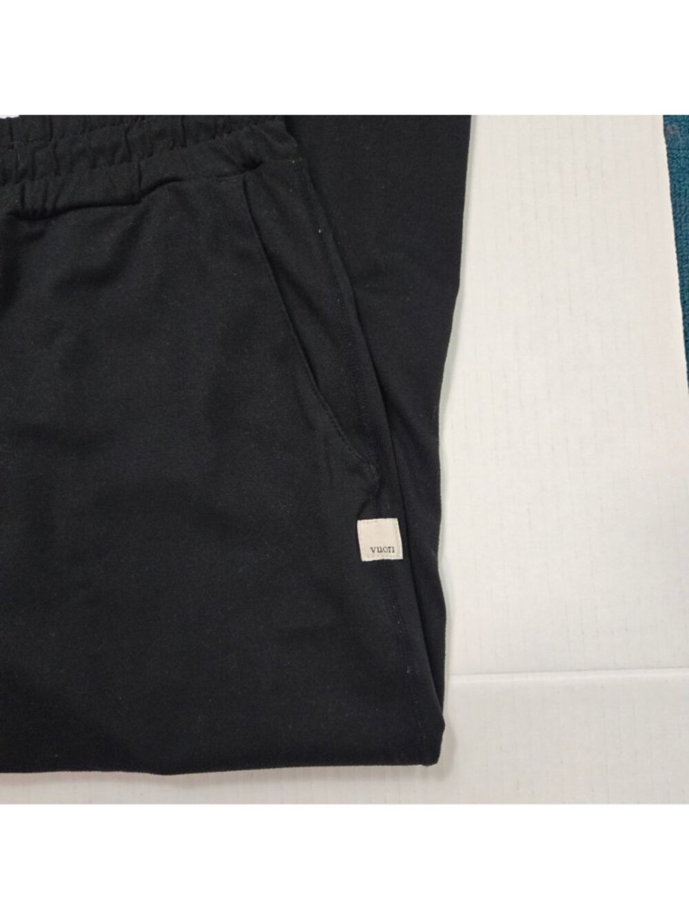 Vuori Women's Size XS Performance Jogger Black Pants Athletic Gym - Picture 7 of 8